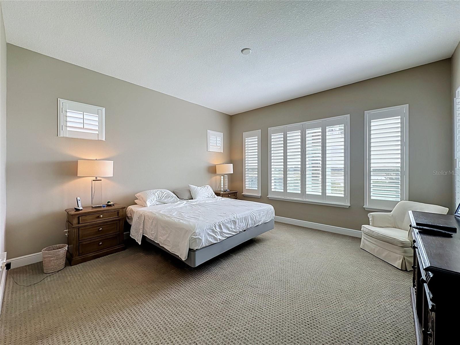 264 SILVER MAPLE ROAD, Groveland, FL 34736