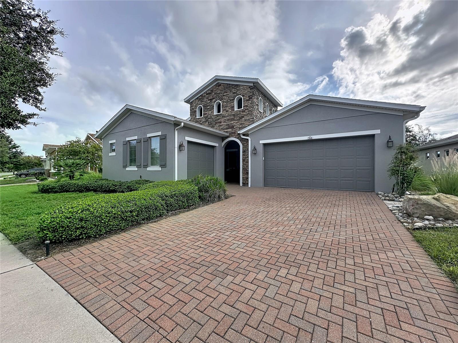 264 SILVER MAPLE ROAD, Groveland, FL 34736