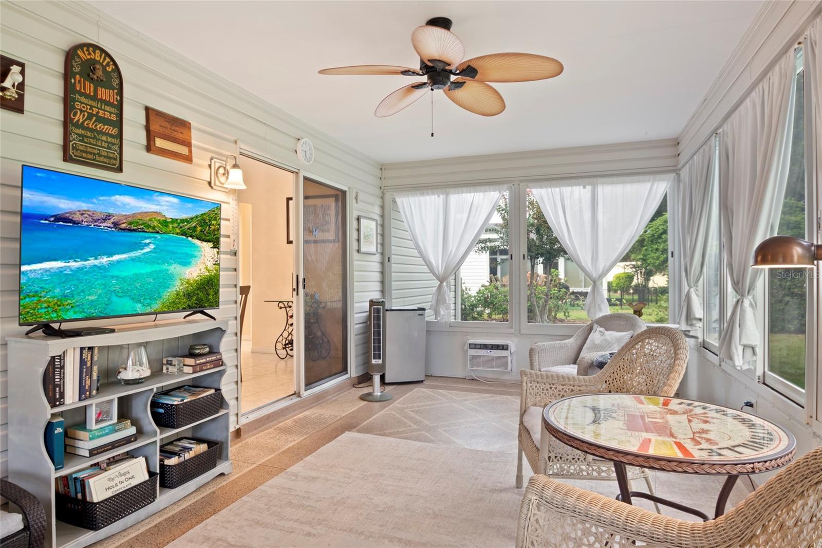 Air conditioning for year-round usage.