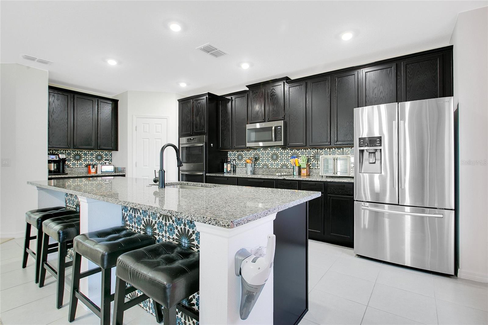 161 WILLIAMSON DRIVE, Davenport, FL 33897