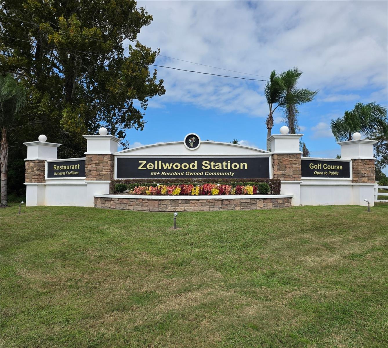 2430 FAIRBLUFF ROAD, #1556, Zellwood, FL 32798