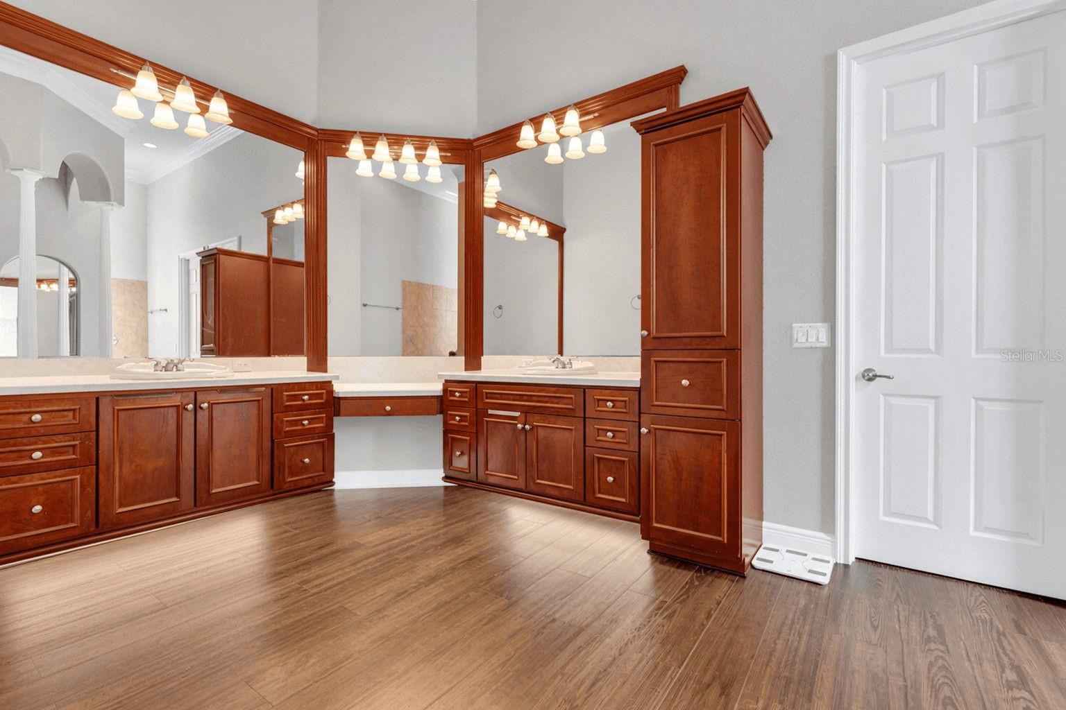 18020 VICTORIAN DRIVE, Clermont, FL 34715