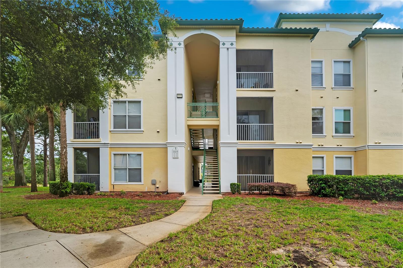 8805 DUNES COURT, #5-103, Kissimmee, FL 34747 8805 DUNES COURT, #5-103, Kissimmee, FL 34747