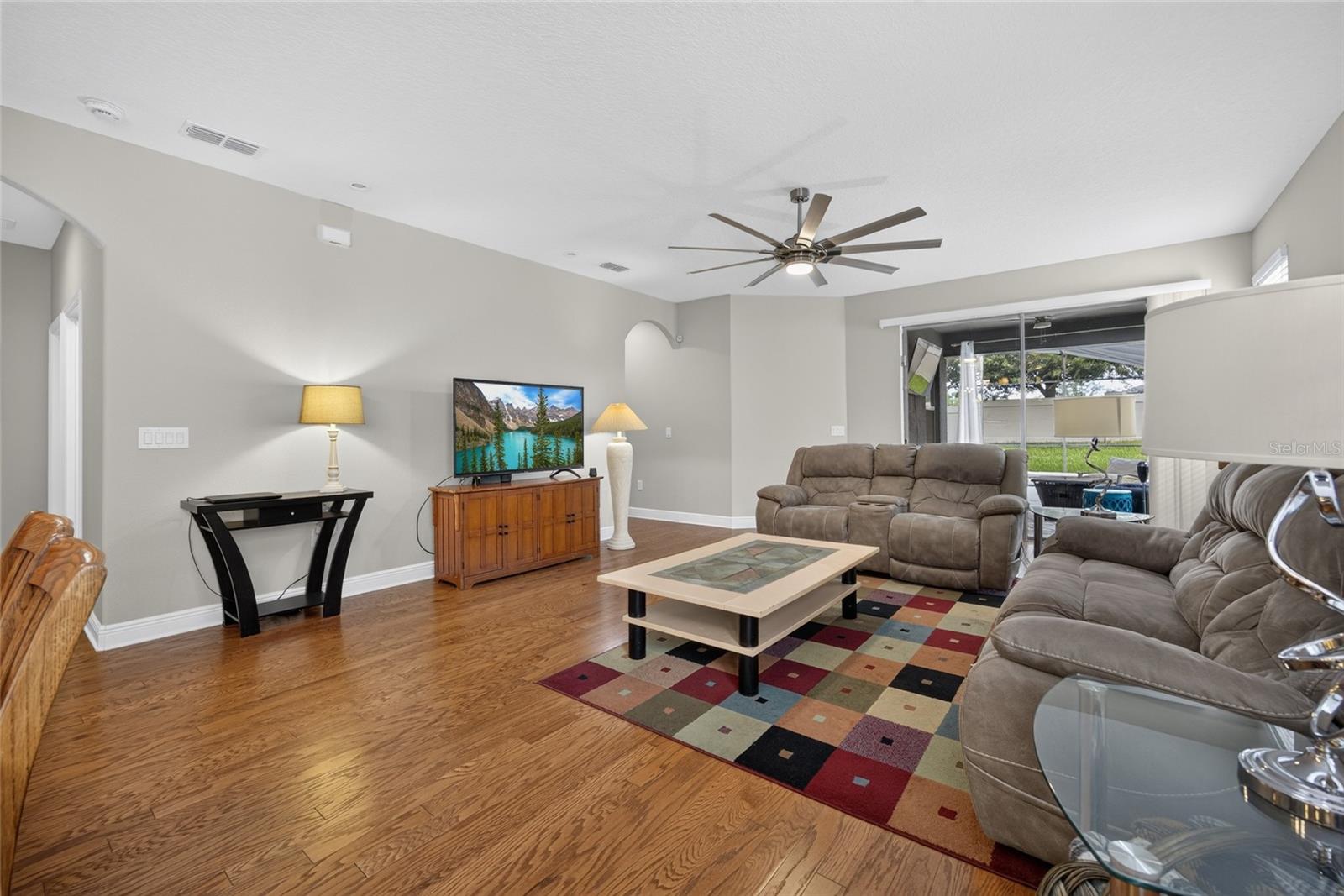 Family Room to Lanai