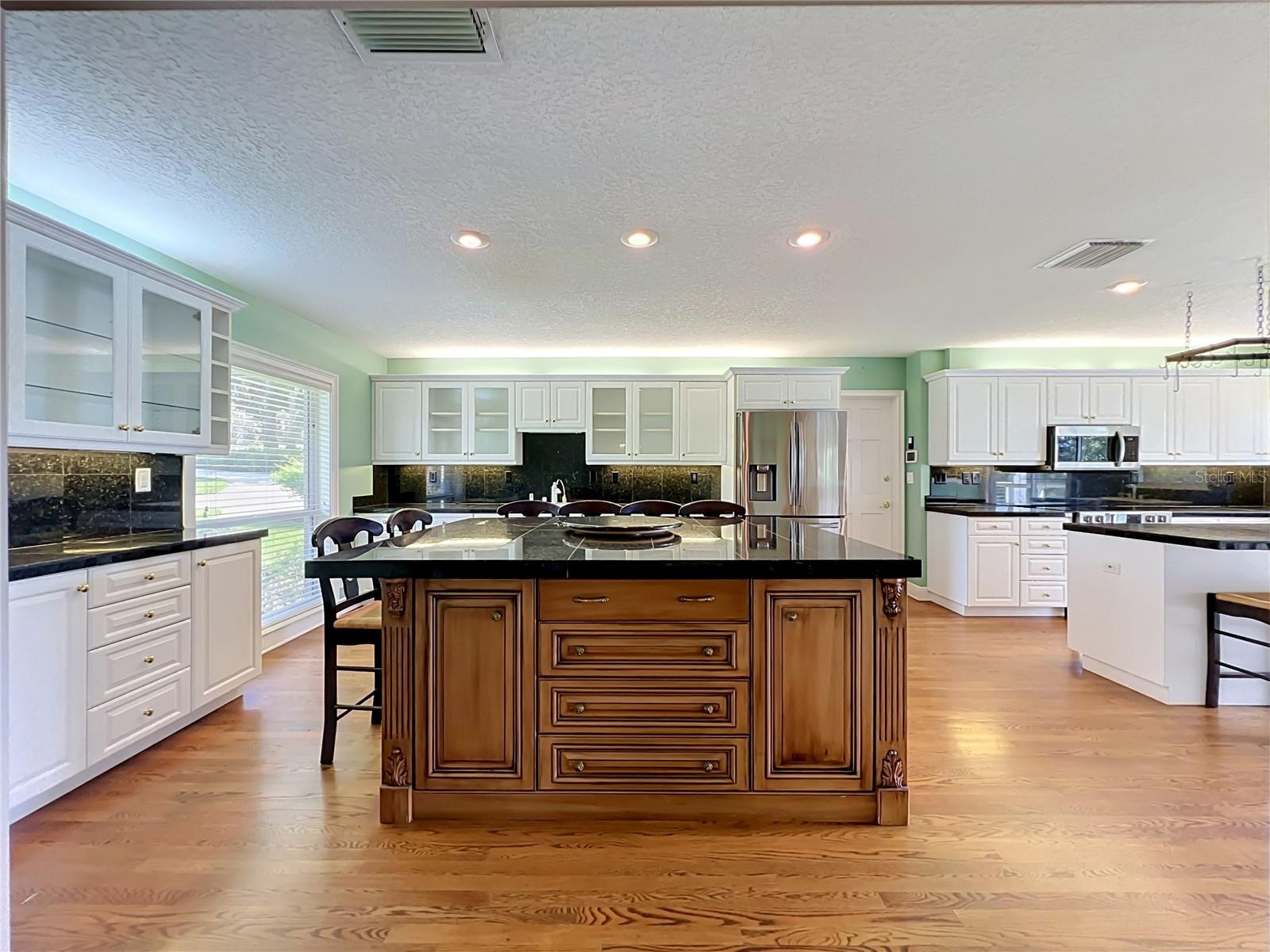 1800 COUNTRY CLUB DRIVE, Eustis, FL 32726