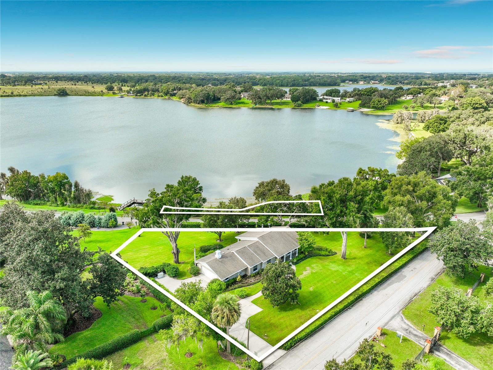 1800 COUNTRY CLUB DRIVE, Eustis, FL 32726
