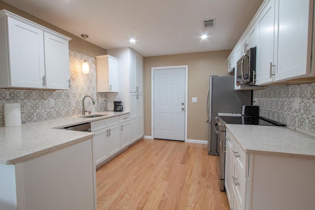 62 ABERDEEN CIRCLE, Leesburg, FL 34788