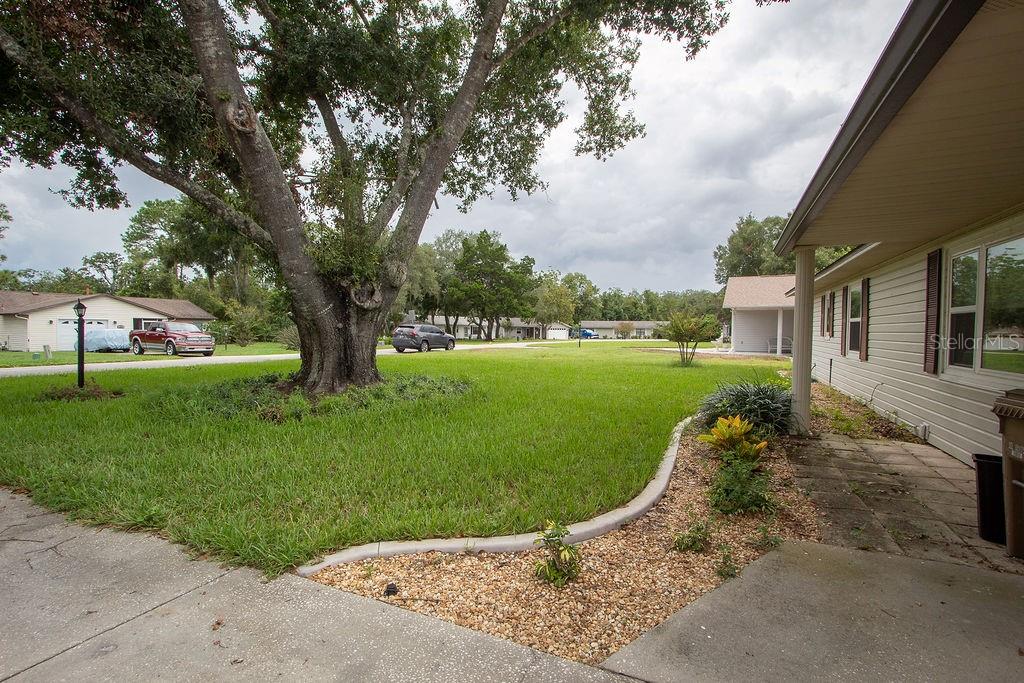 62 ABERDEEN CIRCLE, Leesburg, FL 34788