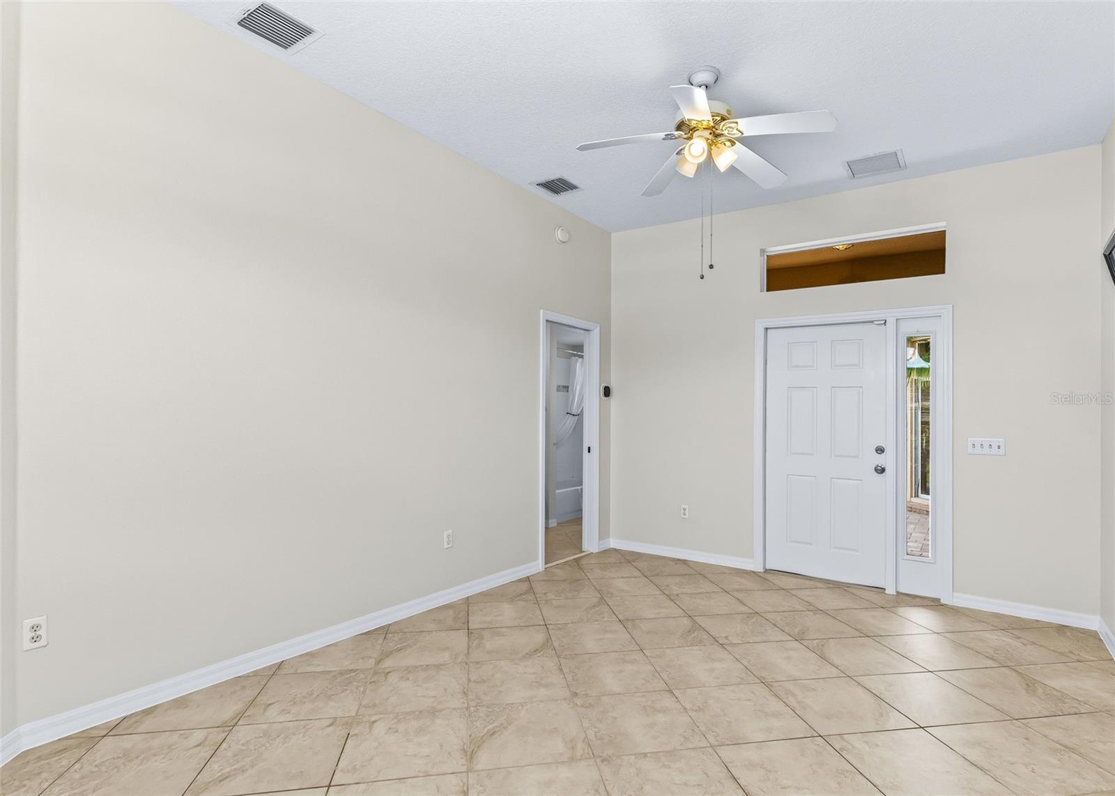 1802 ESTAFANA WAY, The Villages, FL 32159