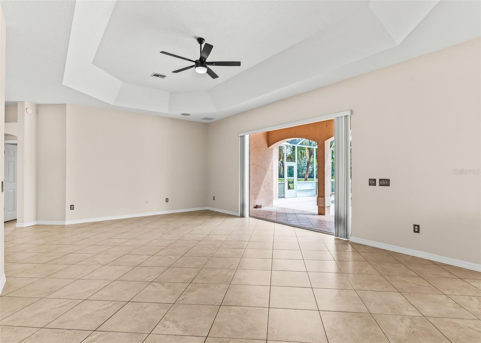 1802 ESTAFANA WAY, The Villages, FL 32159