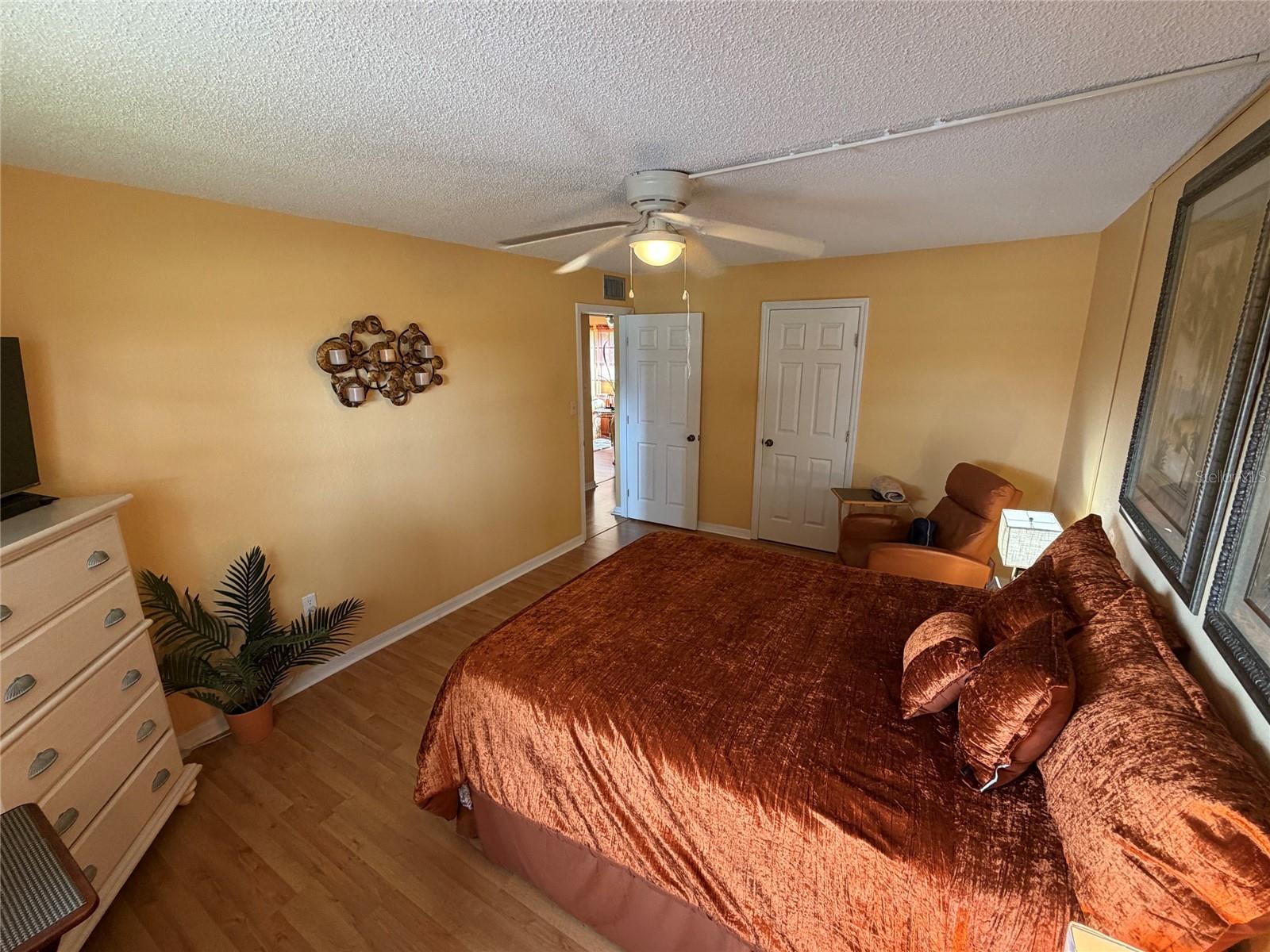 500 NEWELL HILL ROAD, #105B, Leesburg, FL 34748