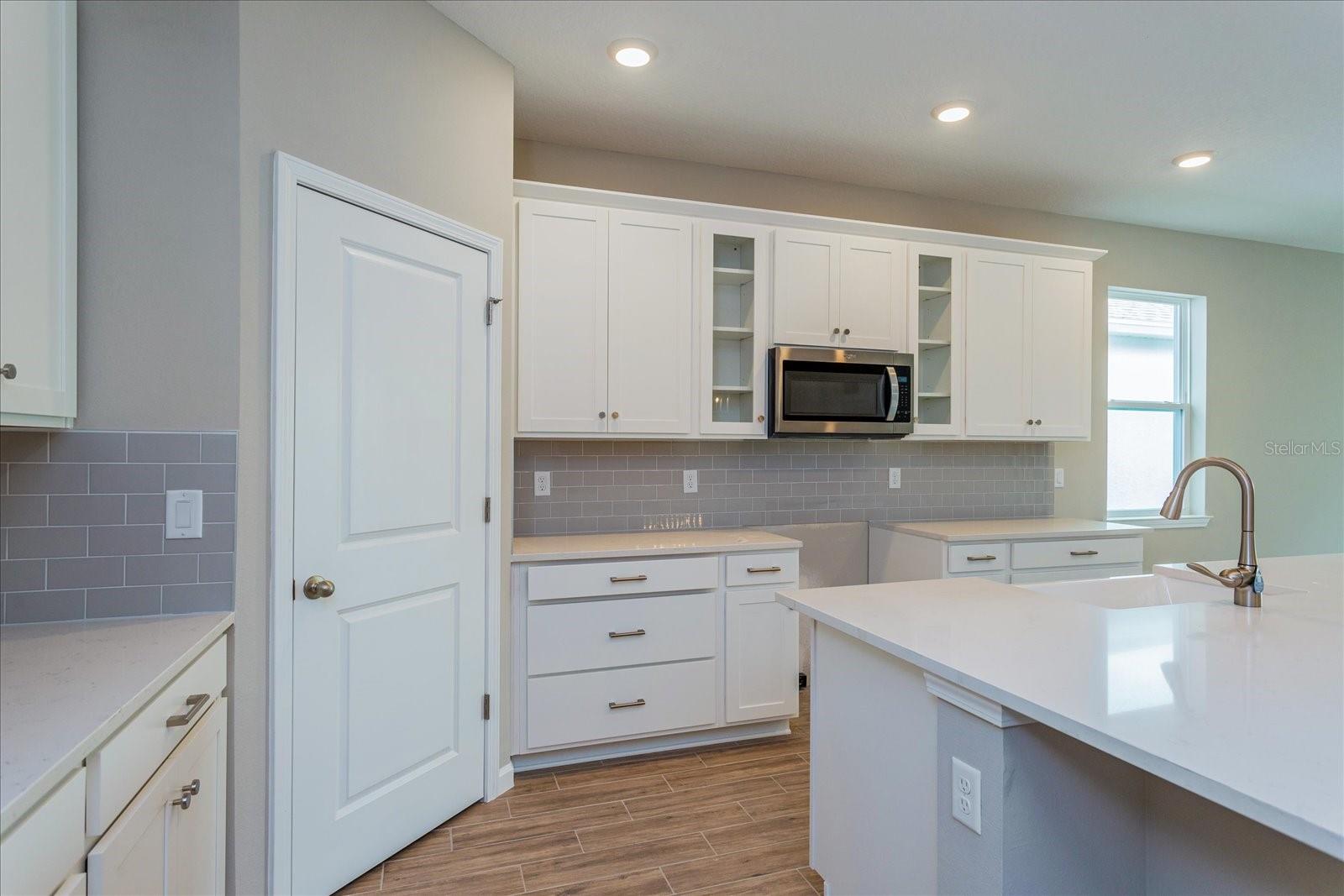 Note: The sample photos included are of the model home and are meant to showcase the craftsmanship and design quality.