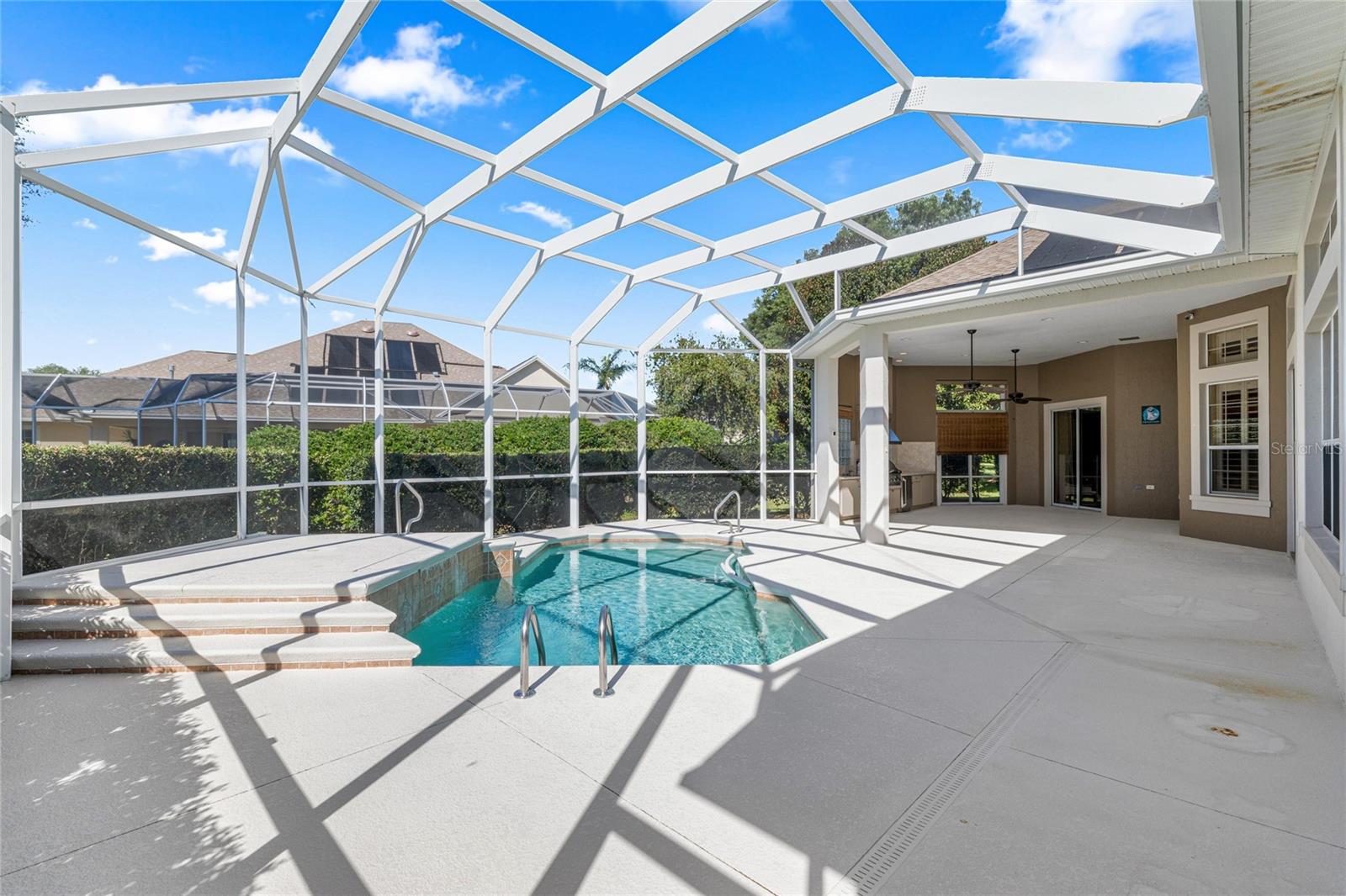 Salt water pool with Miona shore lake view.