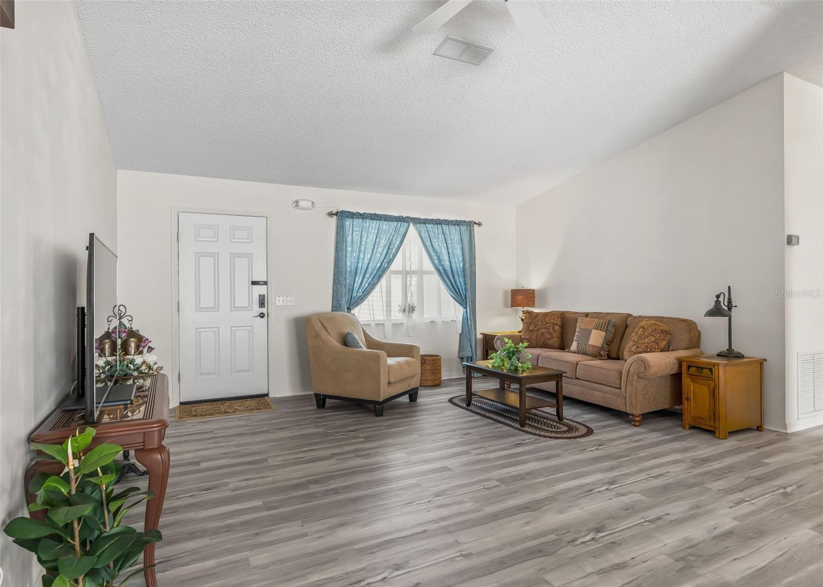 1056 SOLEDAD WAY, The Villages, FL 32159