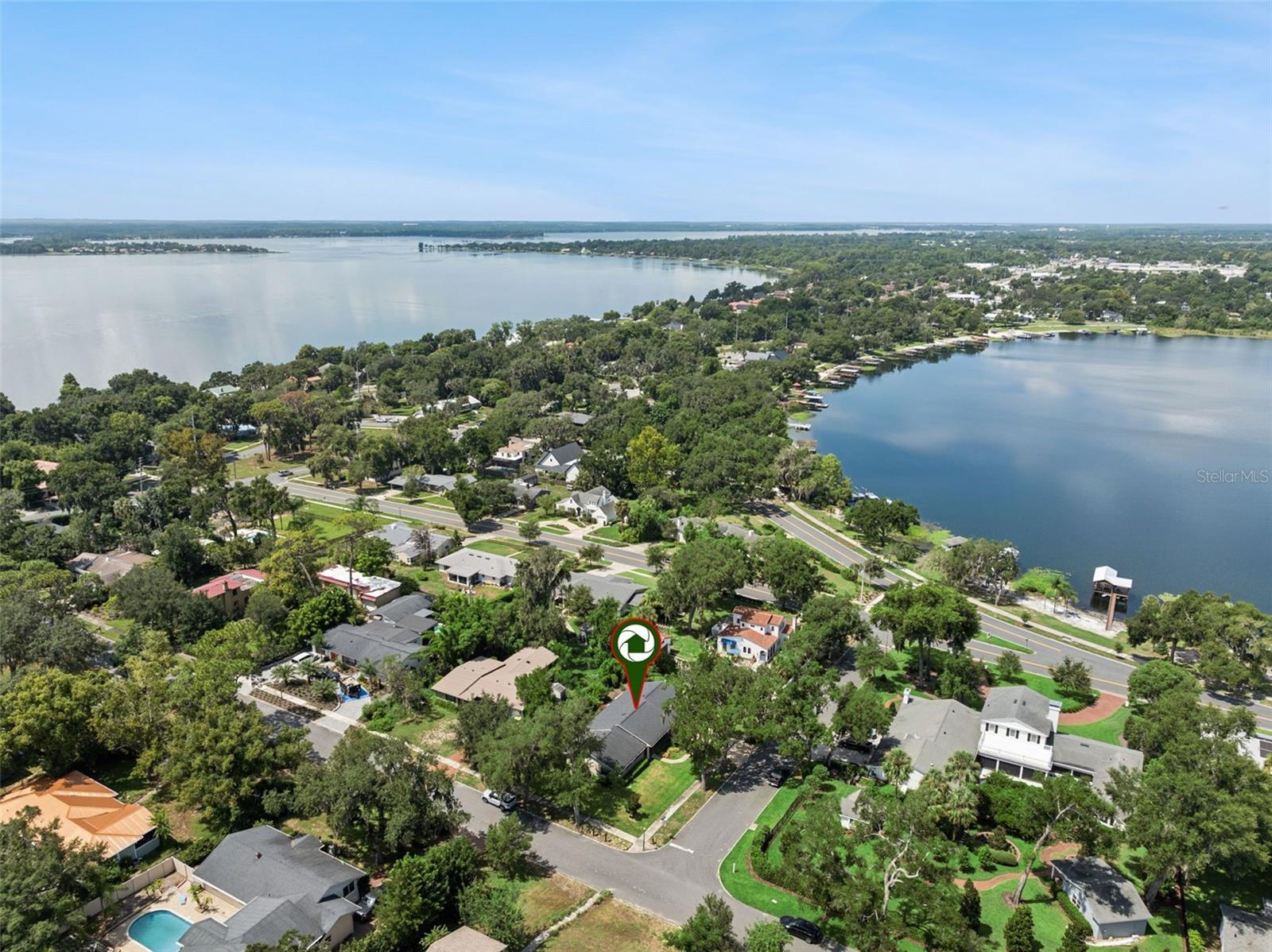 1325 OVERLOOK DRIVE, Mount Dora, FL 32757