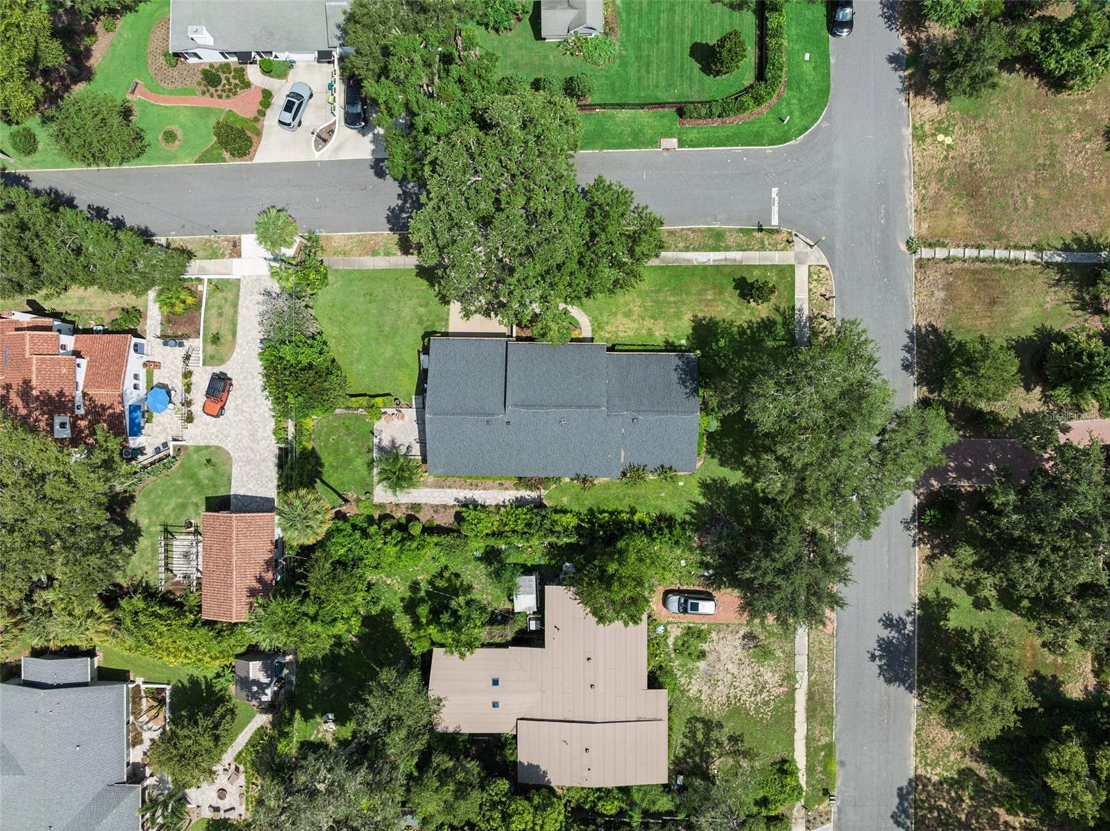 1325 OVERLOOK DRIVE, Mount Dora, FL 32757