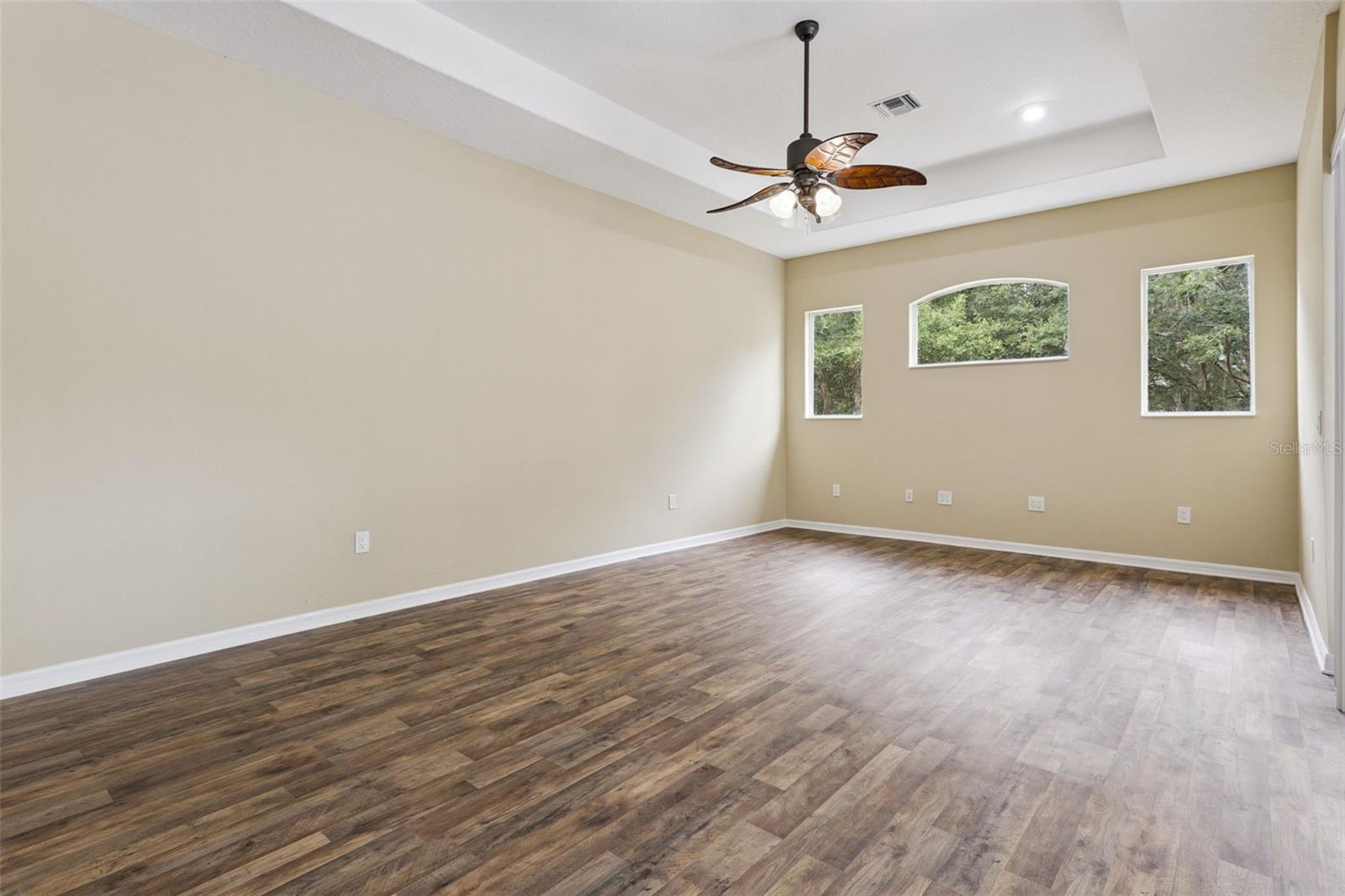 949 HAWK LANDING, Fruitland Park, FL 34731