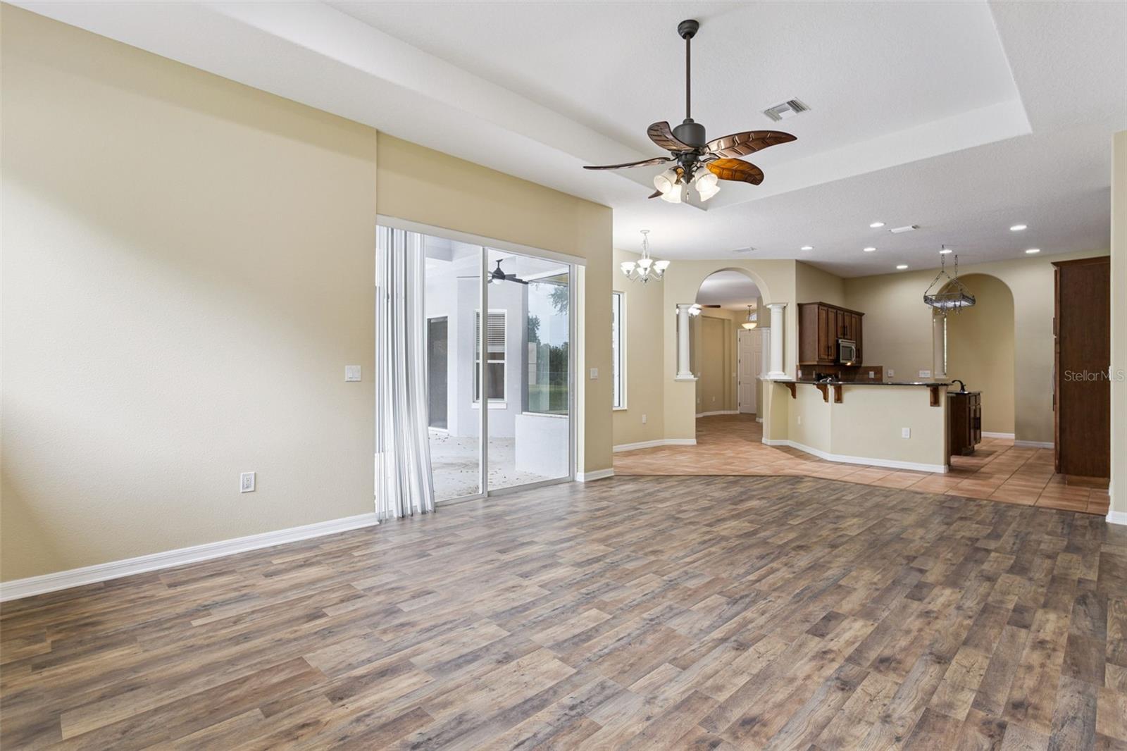 949 HAWK LANDING, Fruitland Park, FL 34731