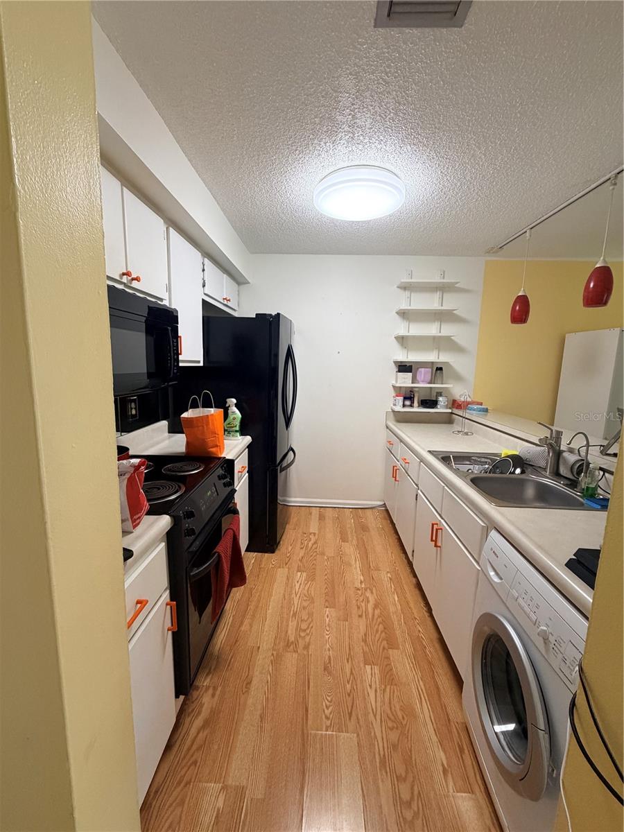 723 PERKINS STREET, #200, Leesburg, FL 34748
