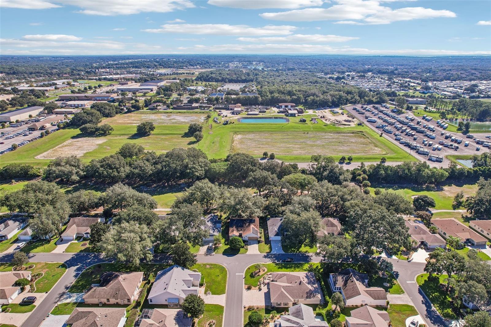 460 LOMA PASEO DRIVE, The Villages, FL 32159