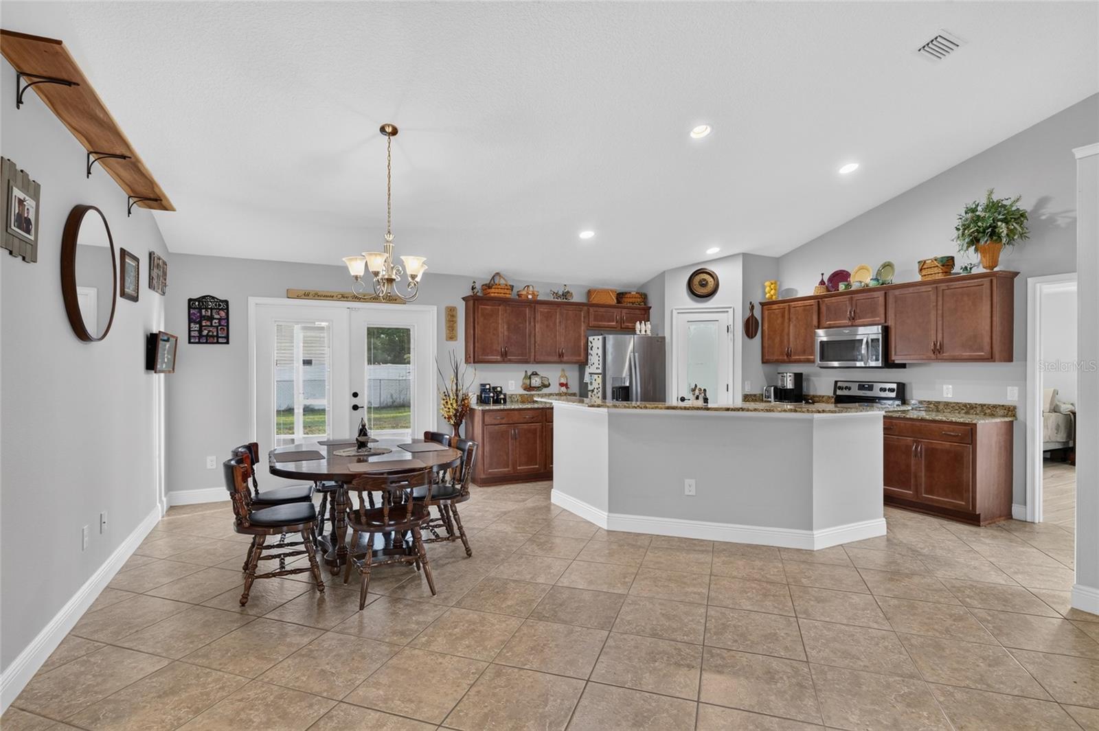 8340 SE 159TH LANE, Summerfield, FL 34491