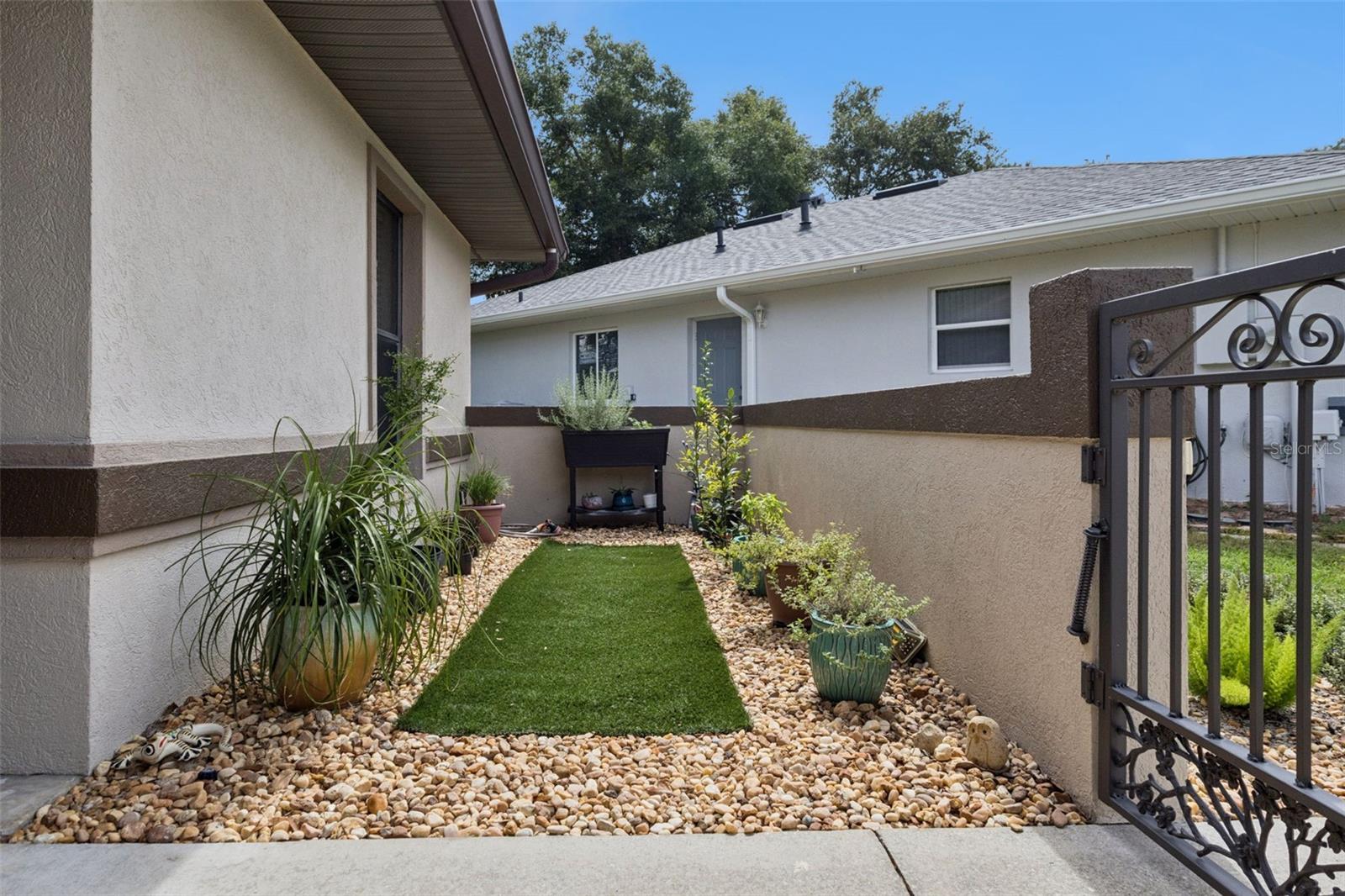 21736 PRINCESS GRACE COURT, Leesburg, FL 34748