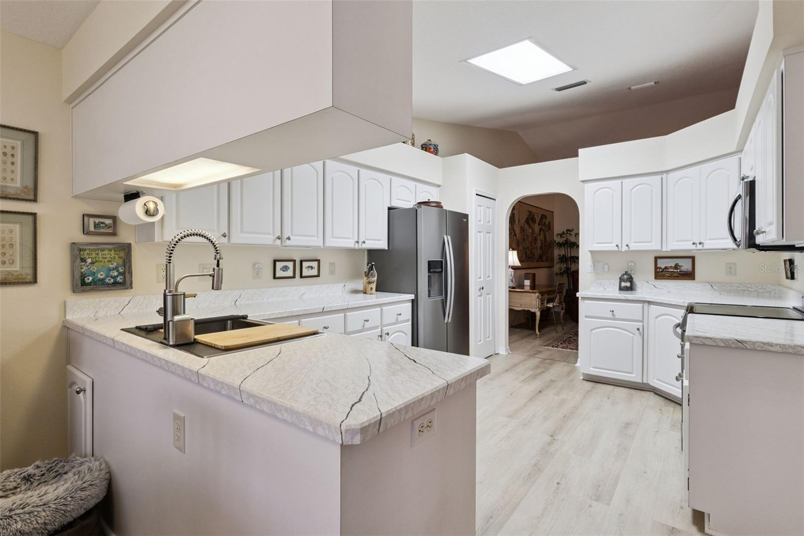 21736 PRINCESS GRACE COURT, Leesburg, FL 34748
