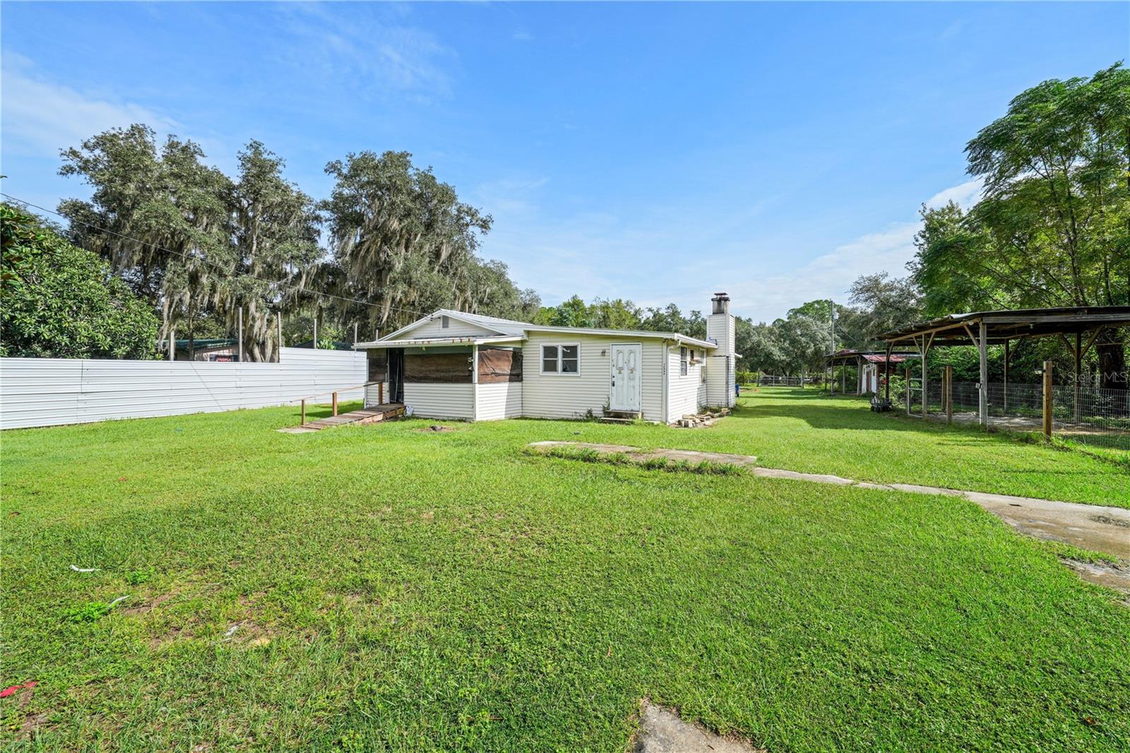 14965 SE 217TH TERRACE, Umatilla, FL 32784