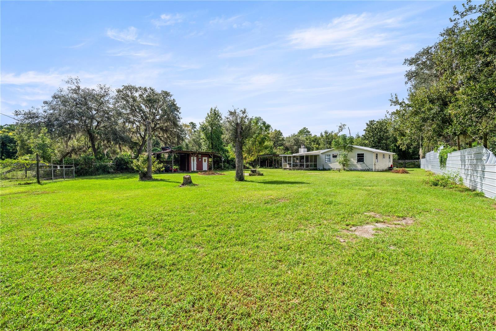 14965 SE 217TH TERRACE, Umatilla, FL 32784