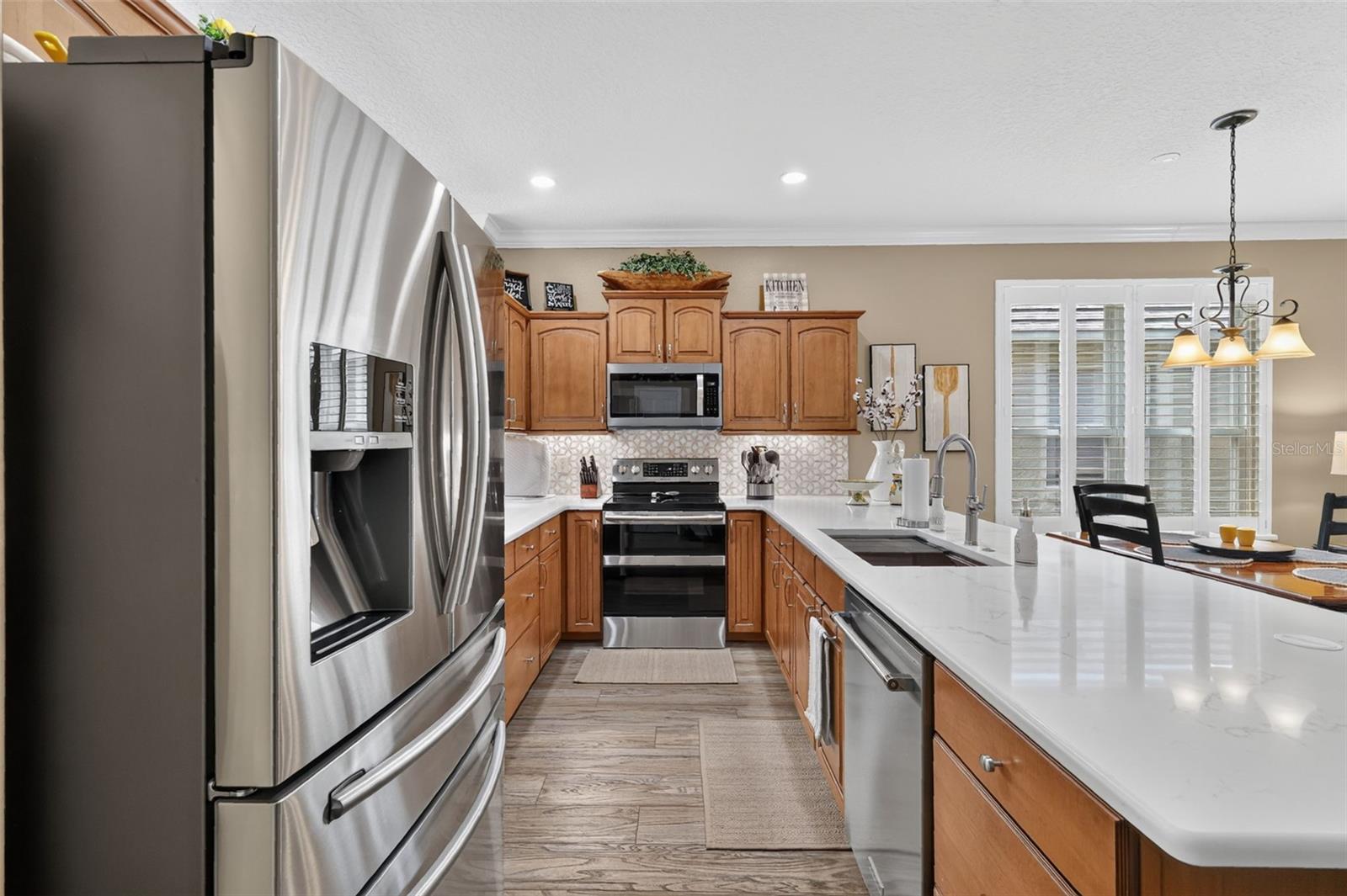 8021 SAINT JAMES WAY, Mount Dora, FL 32757