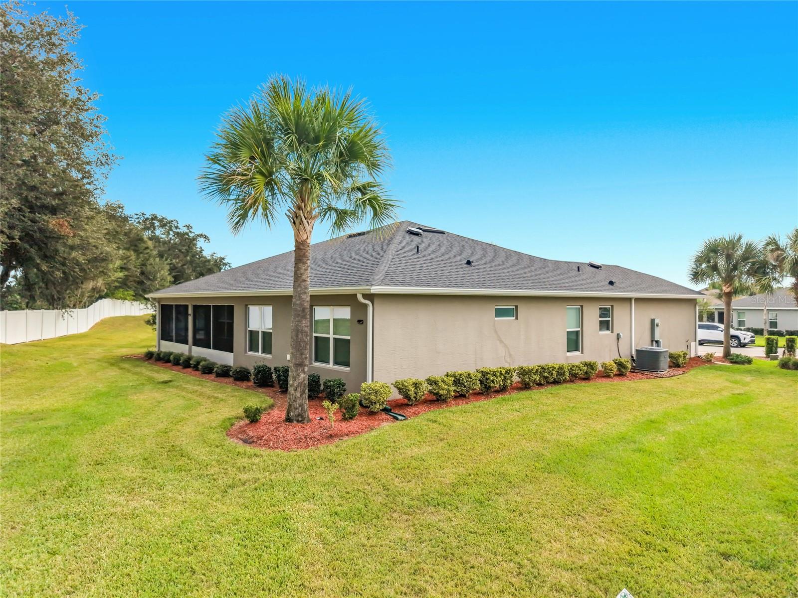 10371 ADDISON SHORE WAY, Oxford, FL 34484