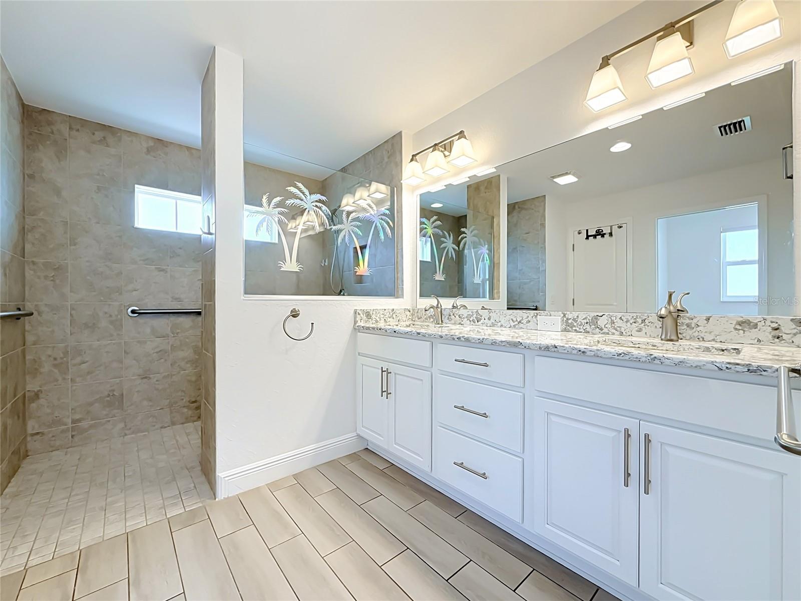 Ensuite