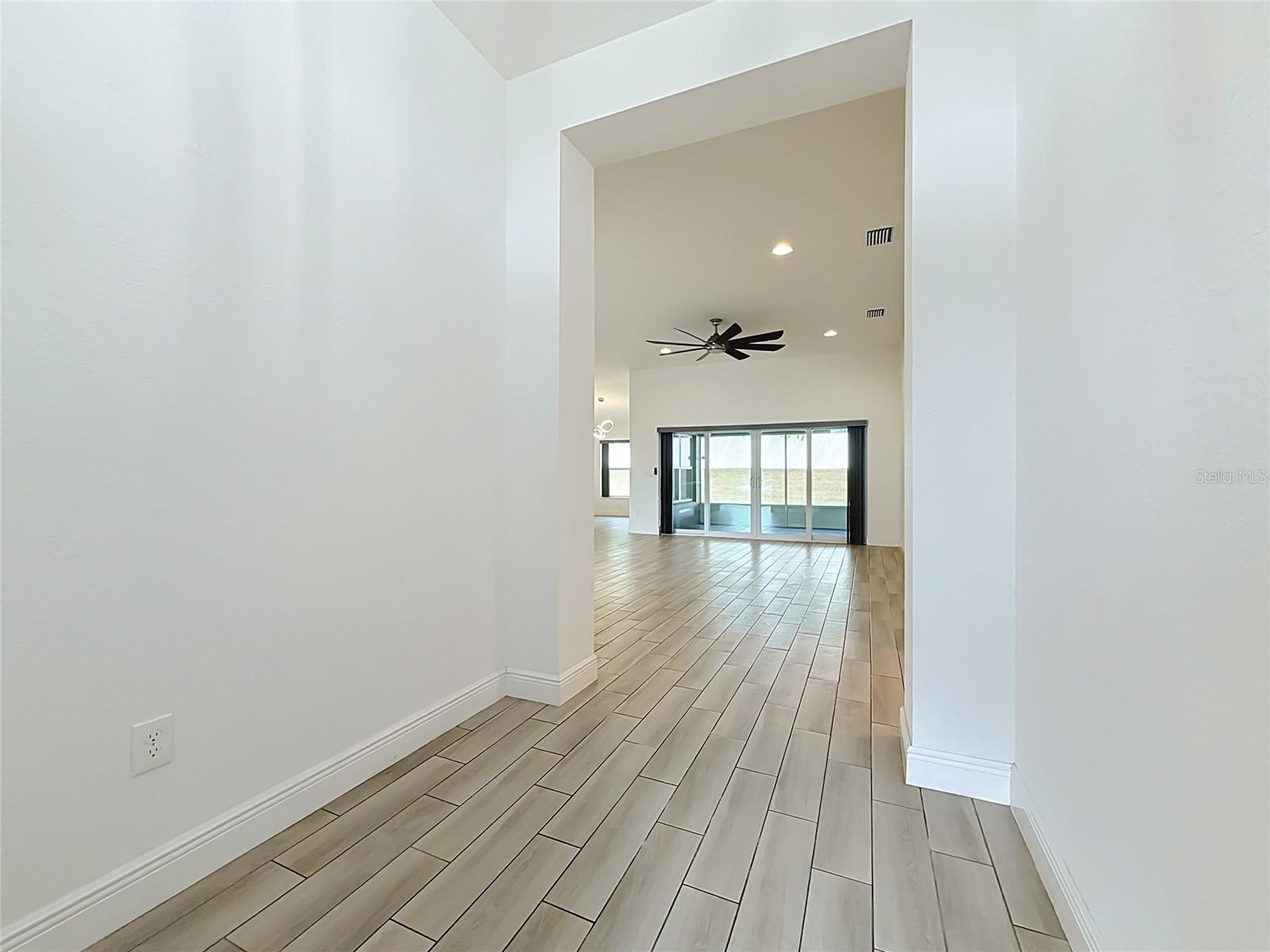 10371 ADDISON SHORE WAY, Oxford, FL 34484