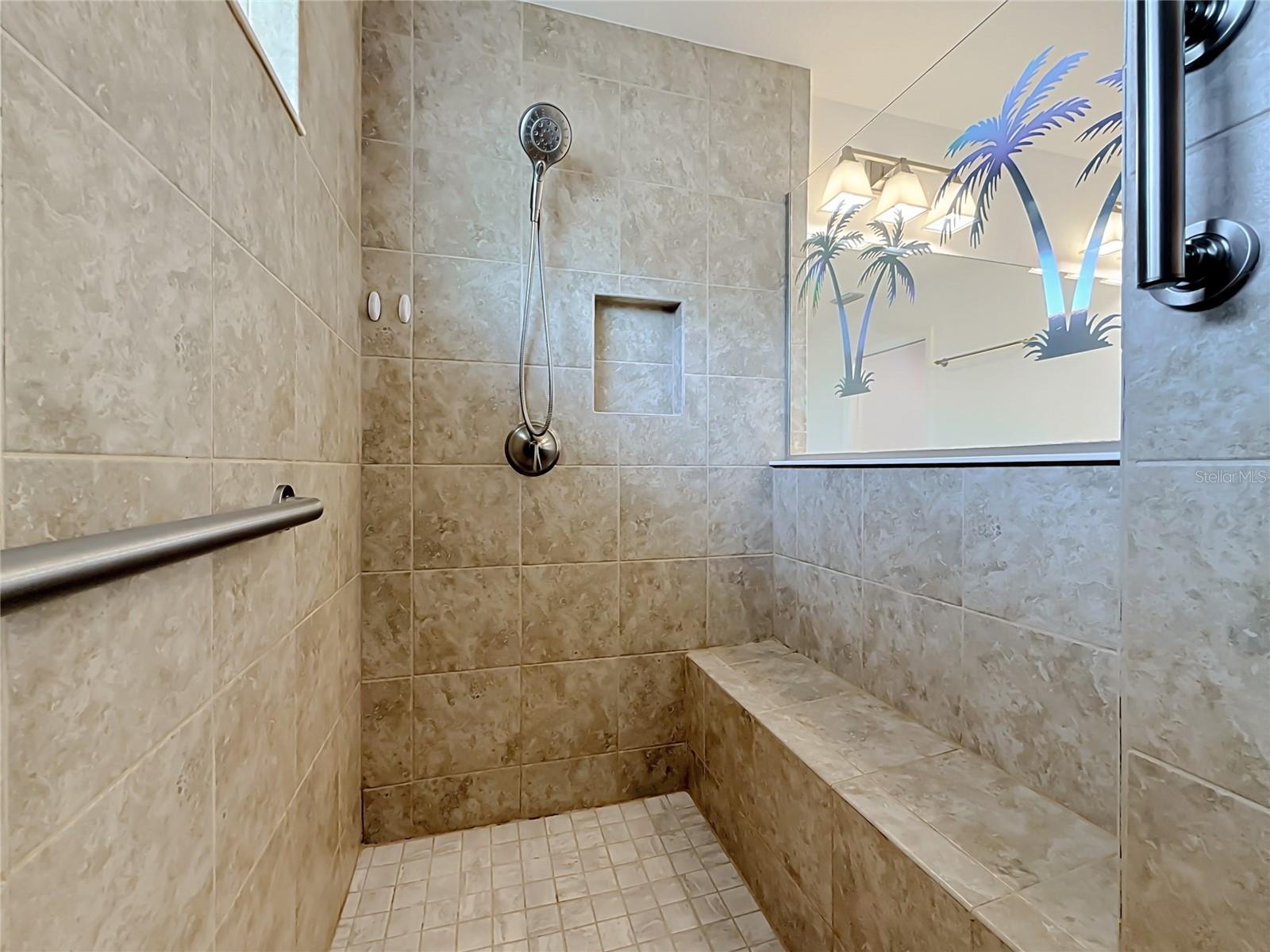 En suite
