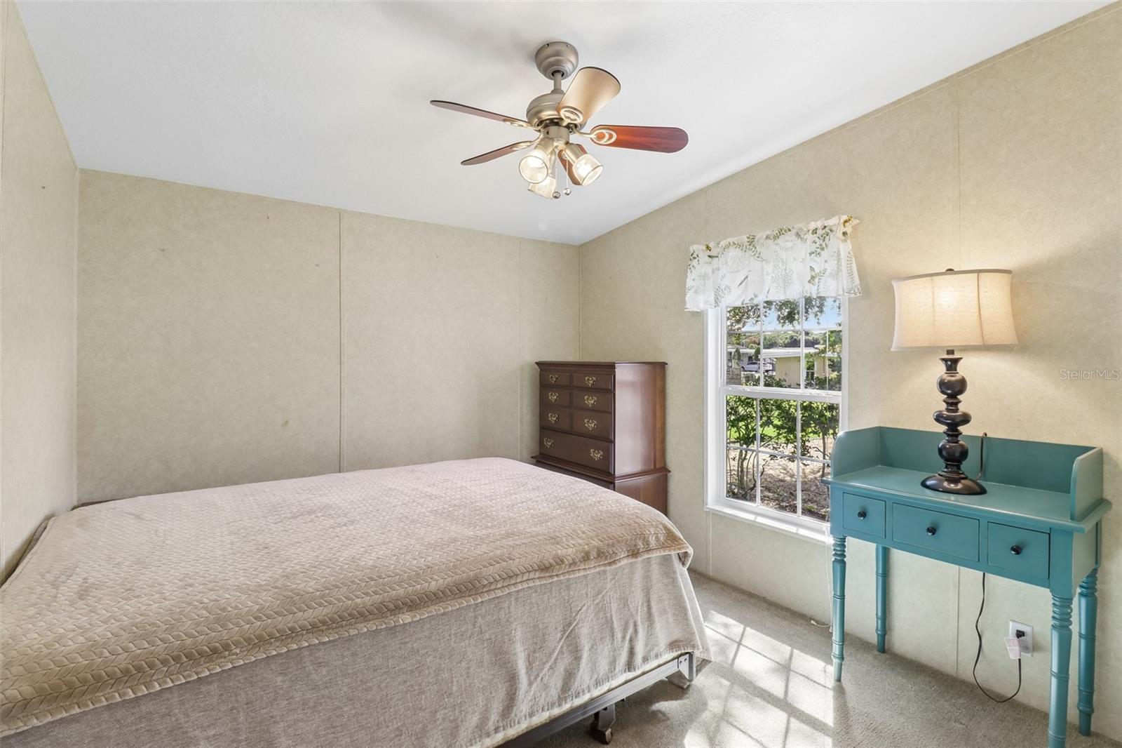 2745 VINDALE ROAD, Tavares, FL 32778