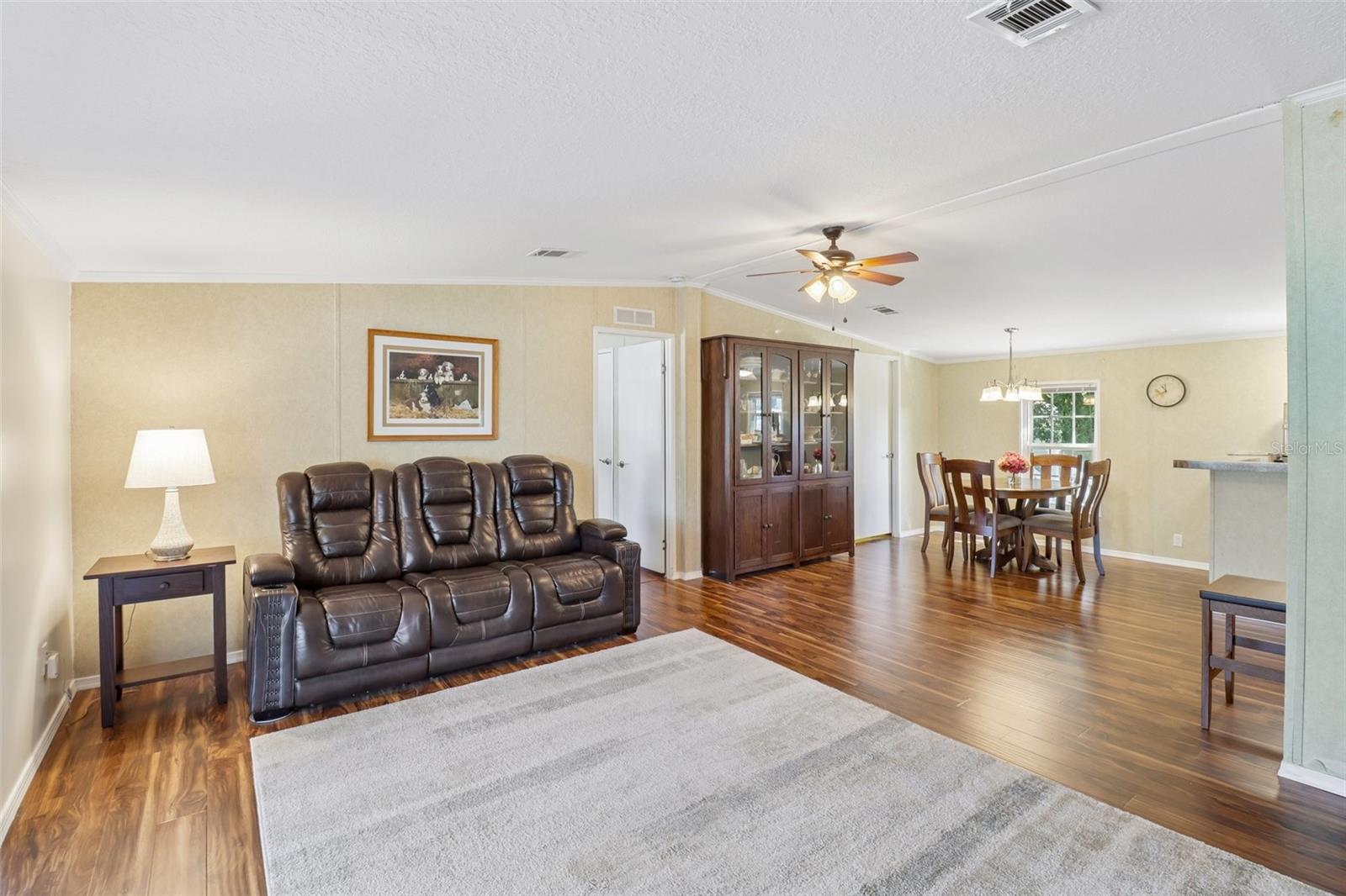 2745 VINDALE ROAD, Tavares, FL 32778