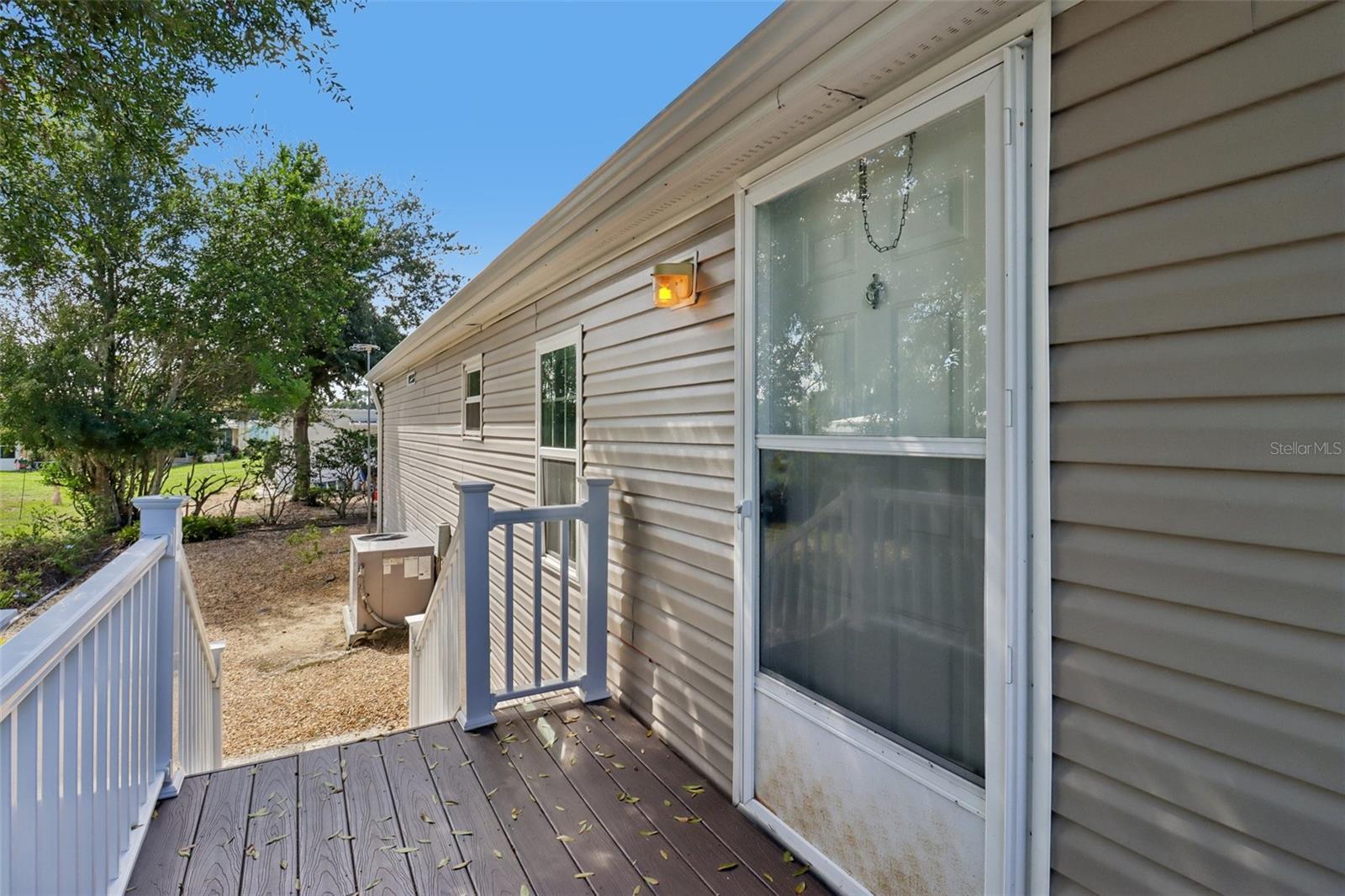 2745 VINDALE ROAD, Tavares, FL 32778