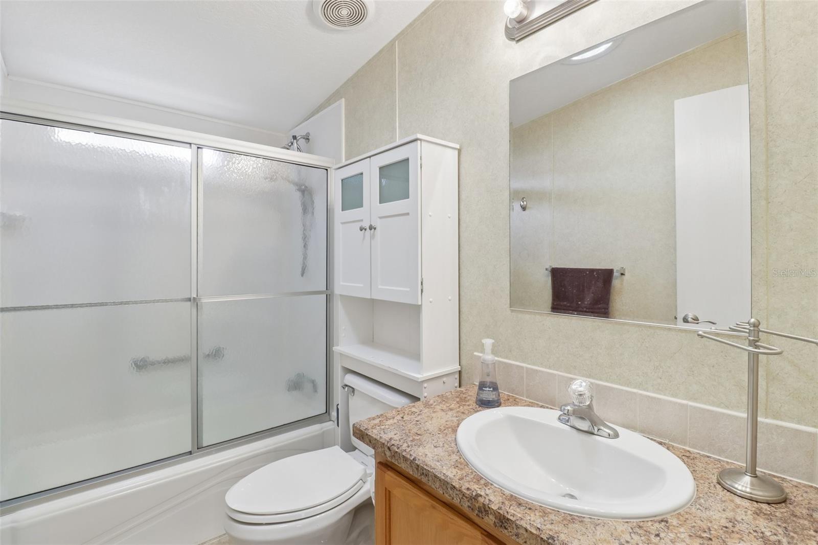 2745 VINDALE ROAD, Tavares, FL 32778