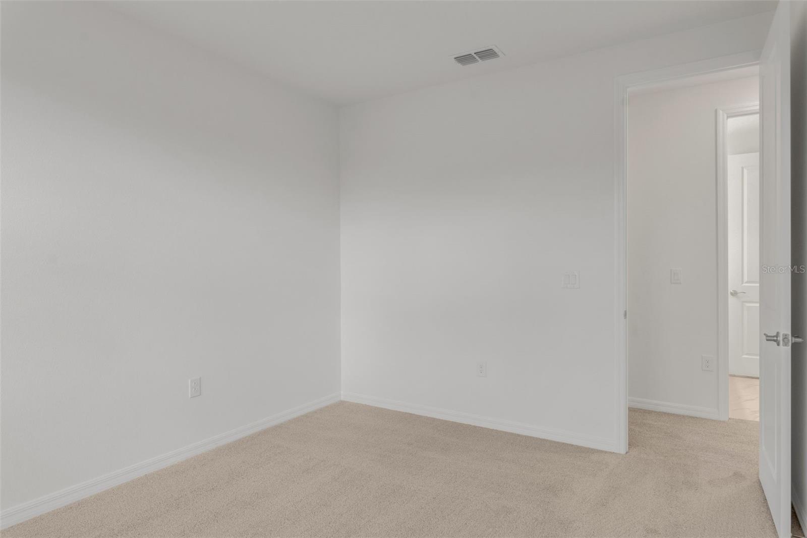 17572 VALLEYWOOD PARKWAY, Land O Lakes, FL 34638