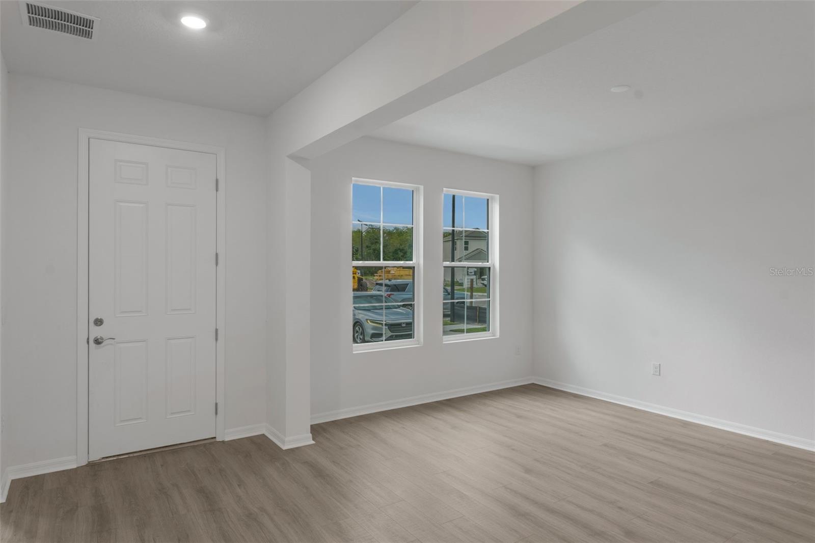 17572 VALLEYWOOD PARKWAY, Land O Lakes, FL 34638