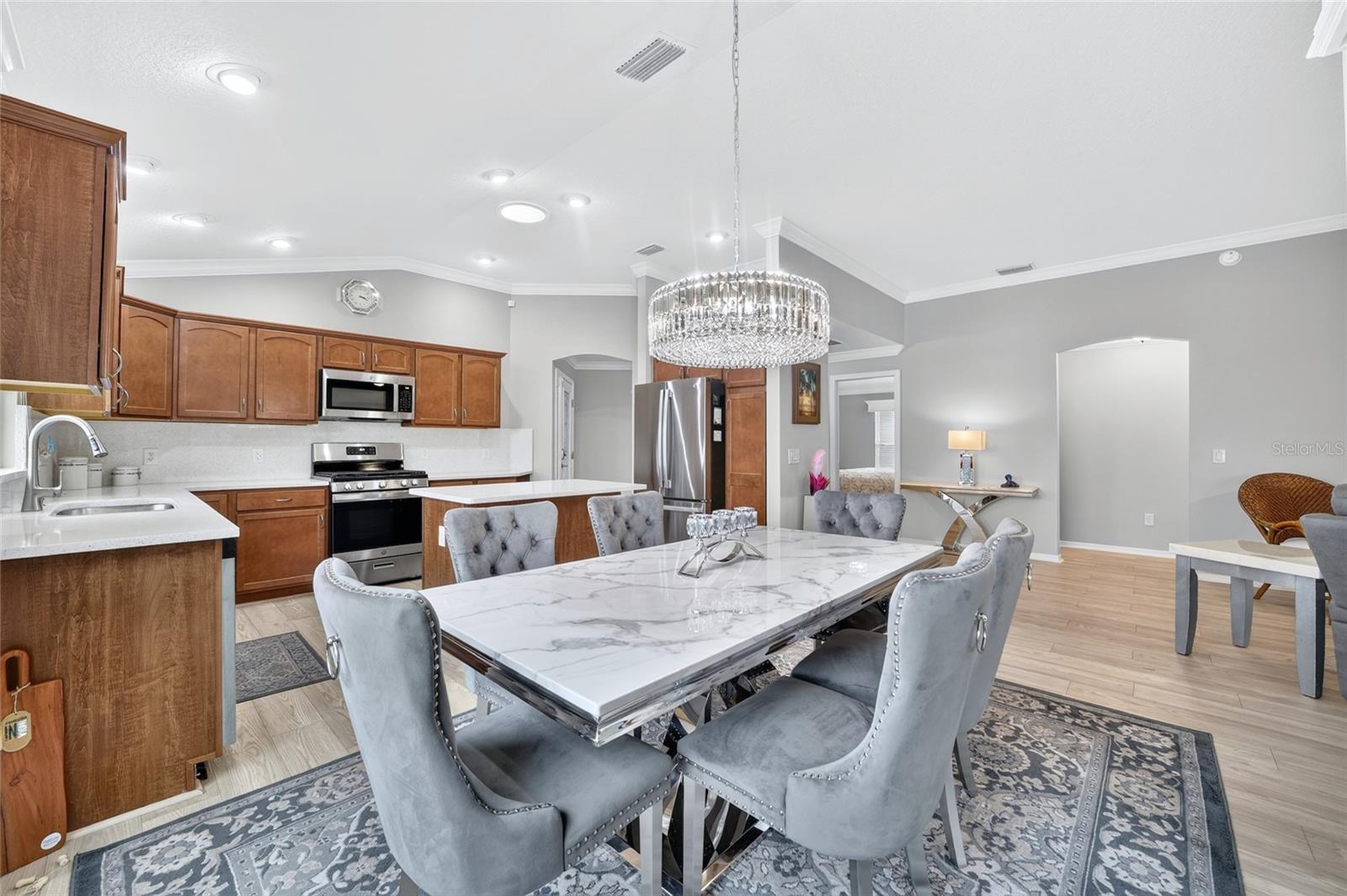 664 MISSION HILLS TRAIL, The Villages, FL 32162