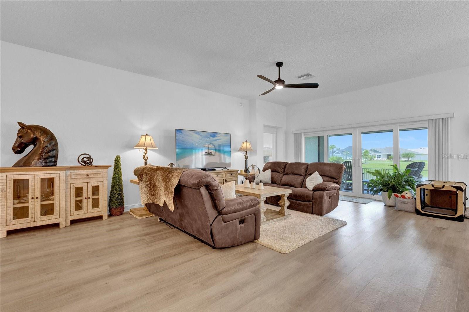 1393 KENNETH STREET, The Villages, FL 34762 1393 KENNETH STREET, The Villages, FL 34762