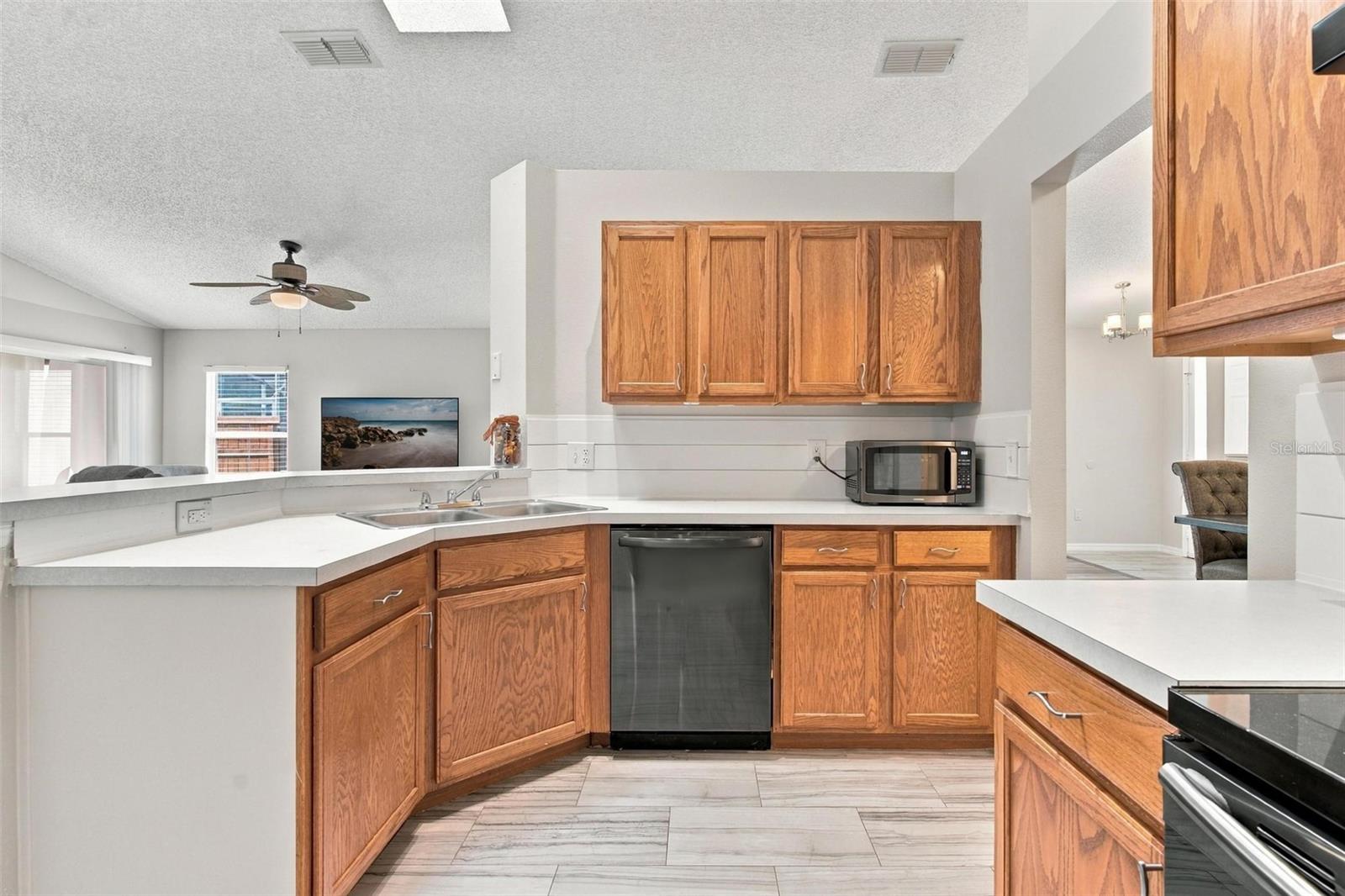 Plenty of Kitchen Storage