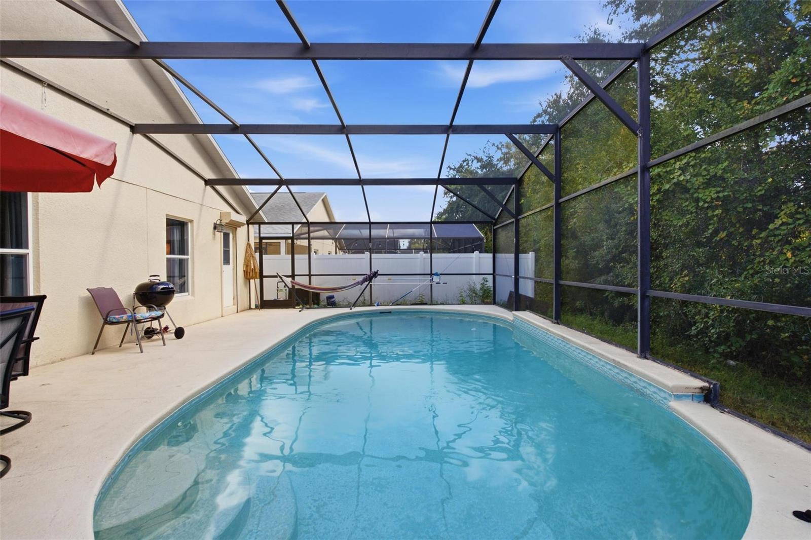 Sparkling Private Pool