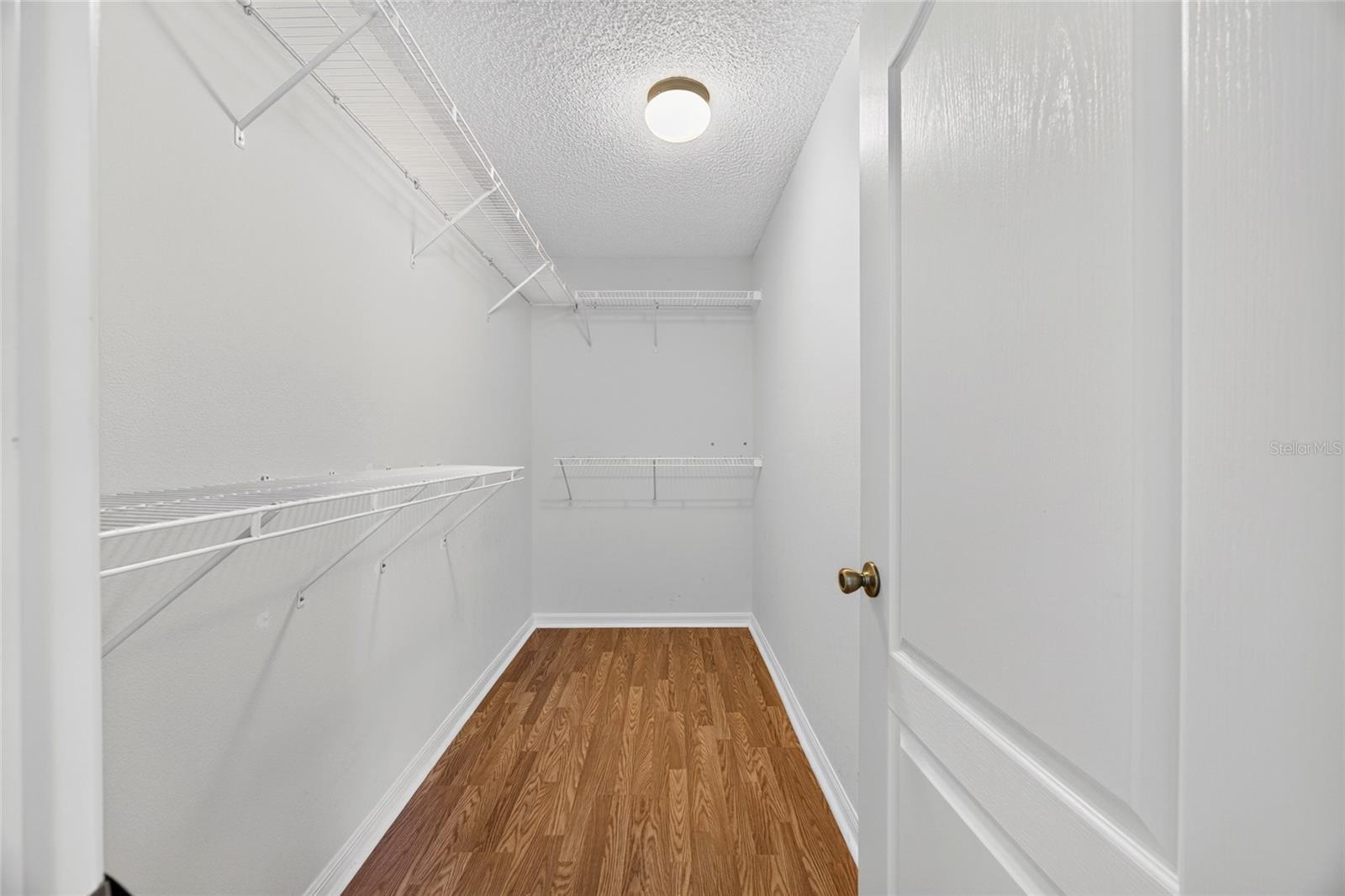 Walk-in Closet