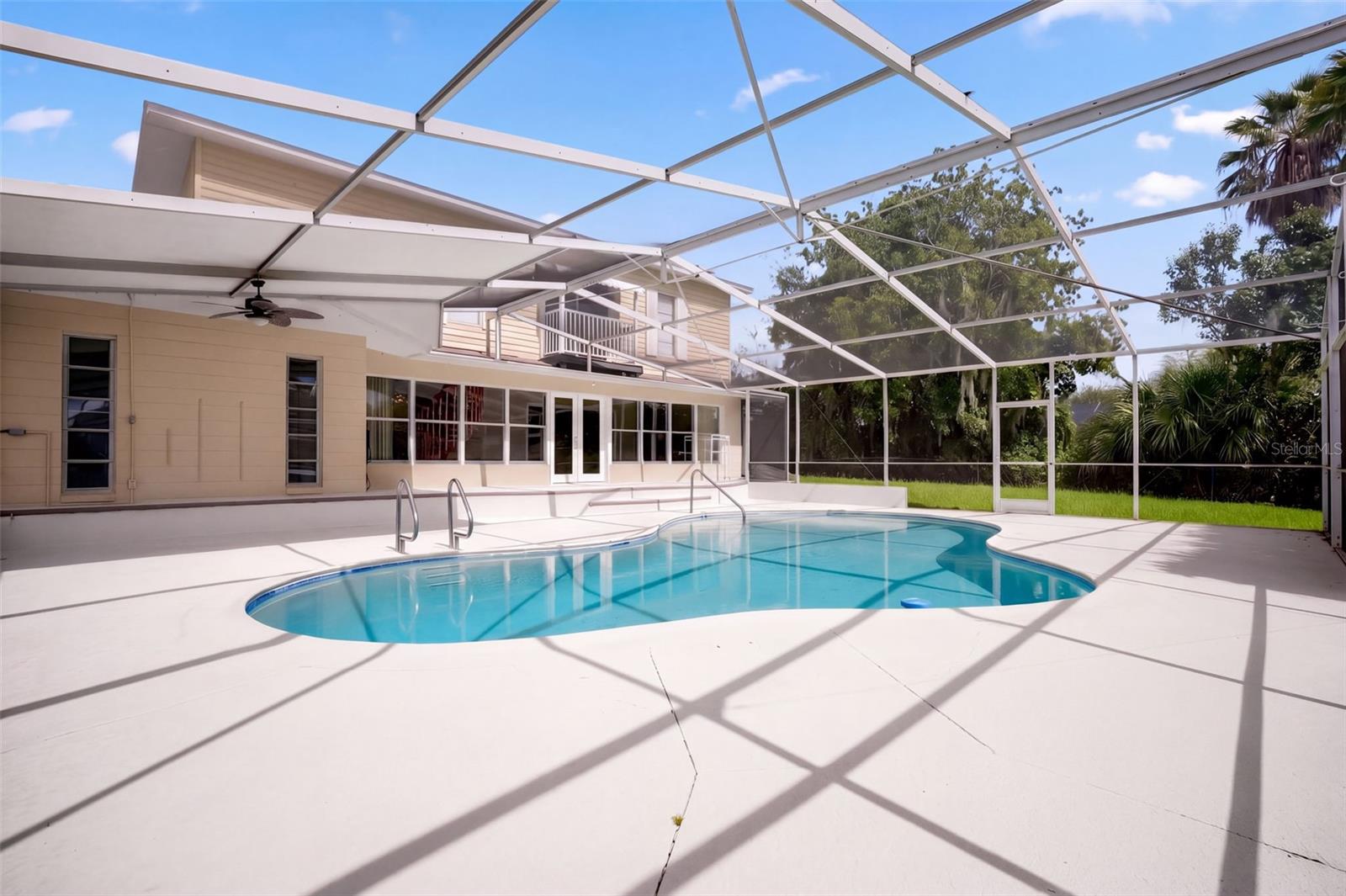 1627 CANAL COURT, Tavares, FL 32778