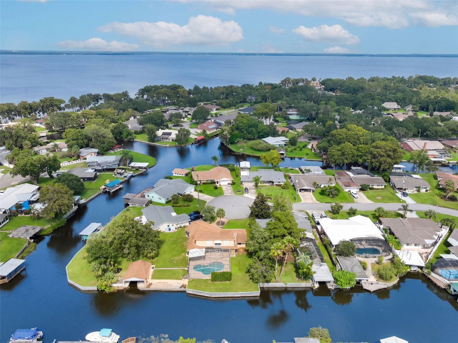 1627 CANAL COURT, Tavares, FL 32778