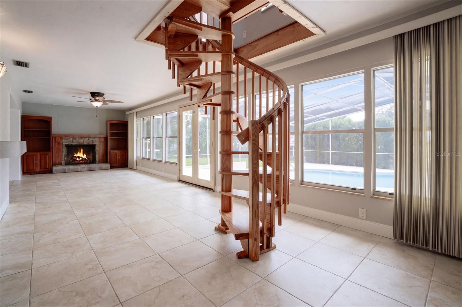 1627 CANAL COURT, Tavares, FL 32778