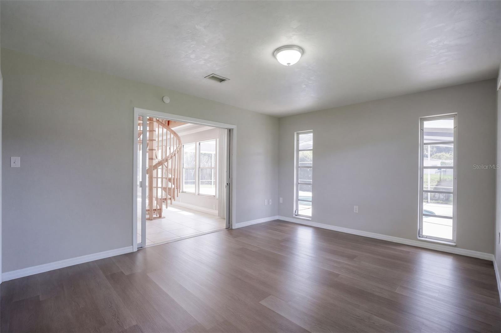 1627 CANAL COURT, Tavares, FL 32778