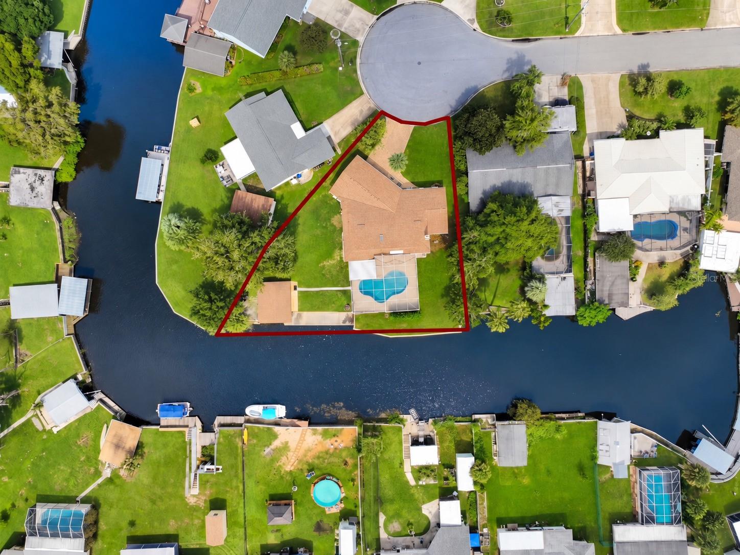 1627 CANAL COURT, Tavares, FL 32778